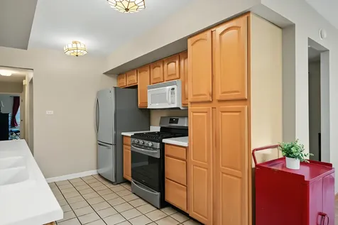 21W715 Glen Valley Drive Glen Ellyn IL 60137