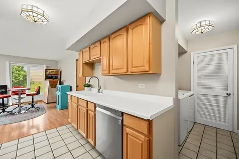 21W715 Glen Valley Drive Glen Ellyn IL 60137