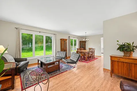 21W715 Glen Valley Drive Glen Ellyn IL 60137