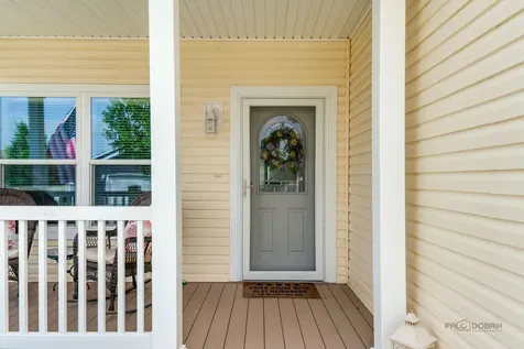 1459 Equestrian Drive Grayslake IL 60030
