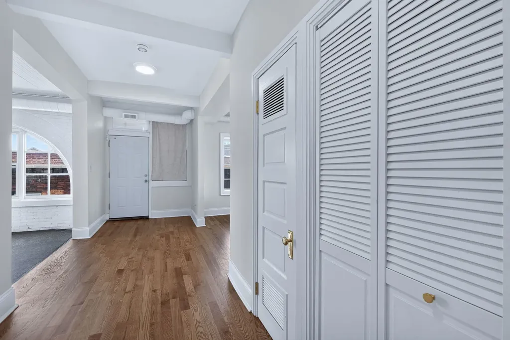 4541 South Forrestville Avenue Chicago IL 60653