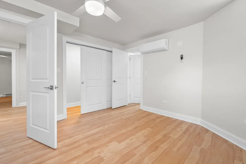 4541 South Forrestville Avenue Chicago IL 60653
