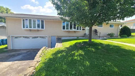 1218 Elm Place Dixon IL 61021