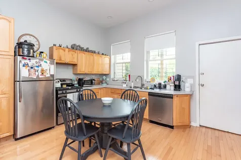 1350 North Wolcott Avenue Chicago IL 60622