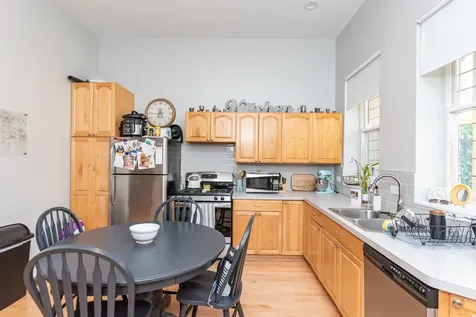 1350 North Wolcott Avenue Chicago IL 60622