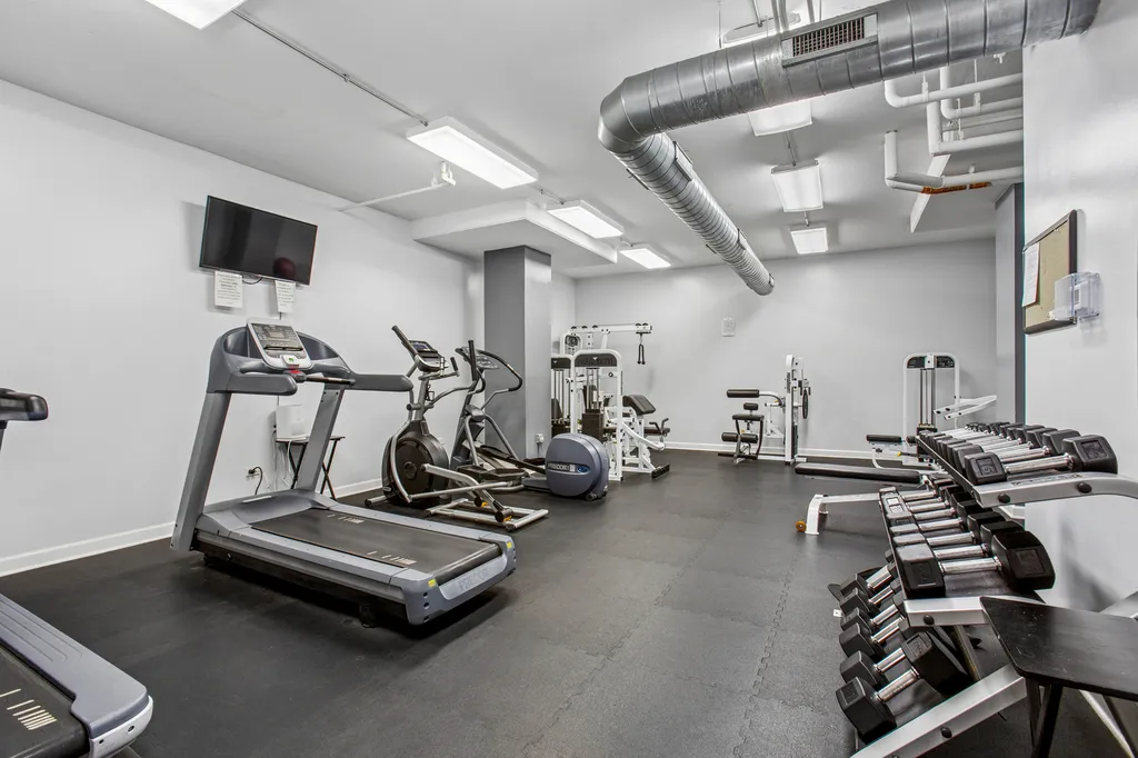 3125 West Fullerton Avenue Chicago IL 60647