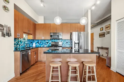 3125 West Fullerton Avenue Chicago IL 60647