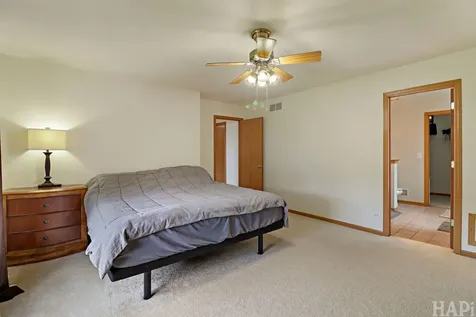 2164 West Waterford Court Round Lake IL 60073