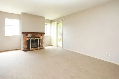 1 Trails Drive Schaumburg IL 60194