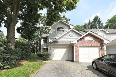 704 Shady Oaks Court Elgin IL 60120