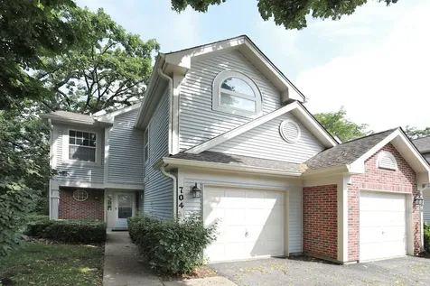 704 Shady Oaks Court Elgin IL 60120