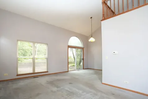 704 Shady Oaks Court Elgin IL 60120