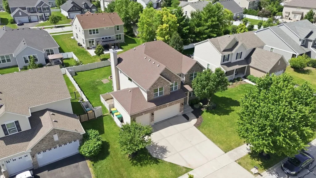 16055 Selfridge Circle Plainfield IL 60586