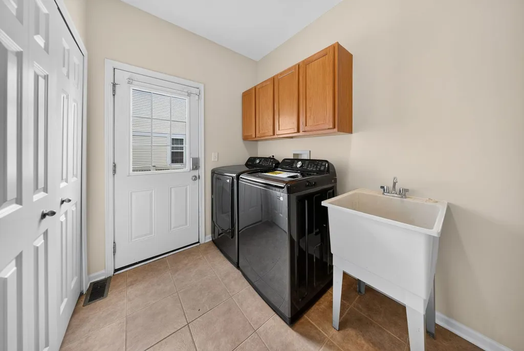 16055 Selfridge Circle Plainfield IL 60586