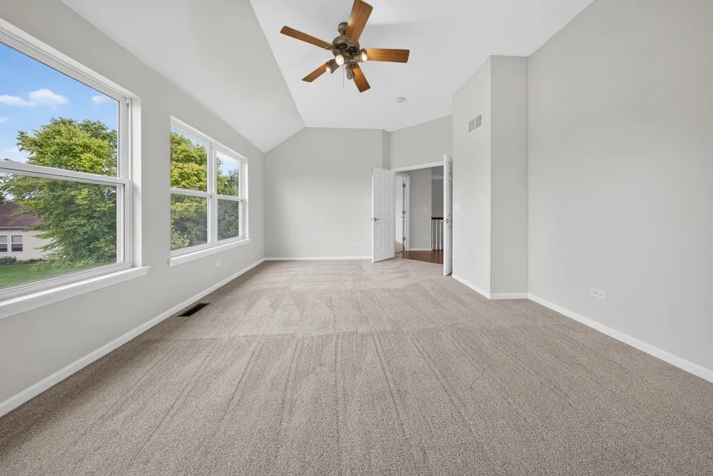 16055 Selfridge Circle Plainfield IL 60586