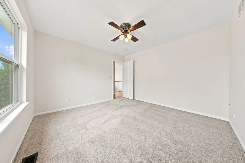 16055 Selfridge Circle Plainfield IL 60586