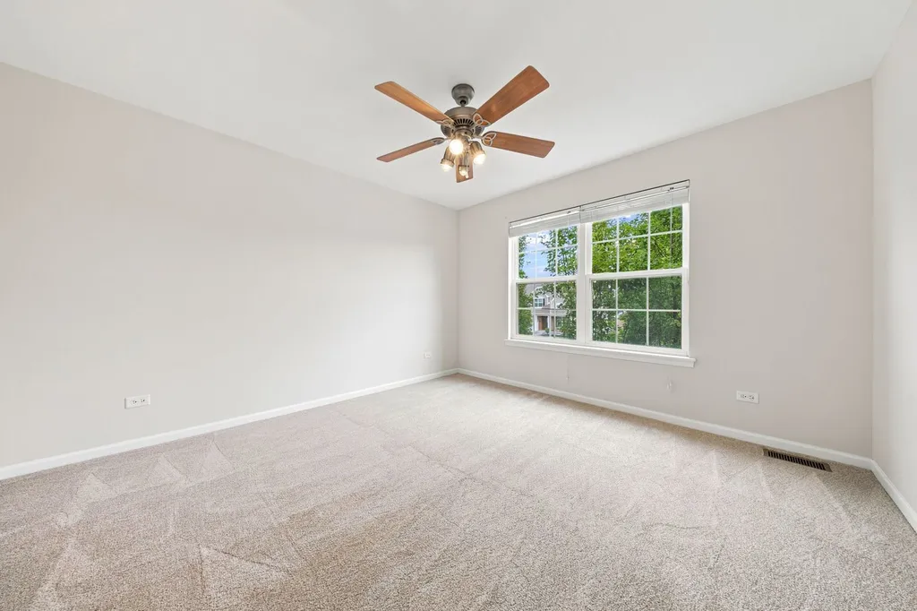 16055 Selfridge Circle Plainfield IL 60586