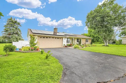 601 West Woodyard Avenue Ridge Farm IL 61870