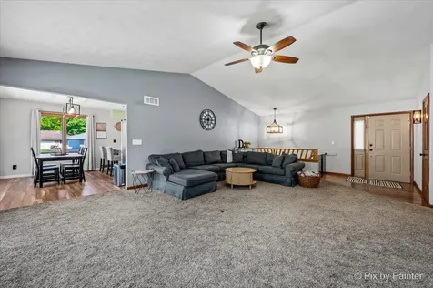 7585 Derby Close Caledonia IL 61011