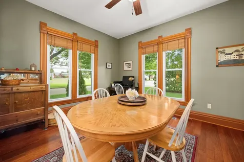 204 East Navaho Avenue Shabbona IL 60550