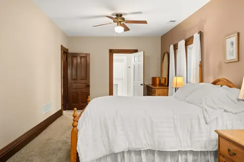 204 East Navaho Avenue Shabbona IL 60550