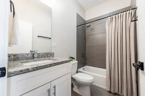 1816 North California Avenue Chicago IL 60647