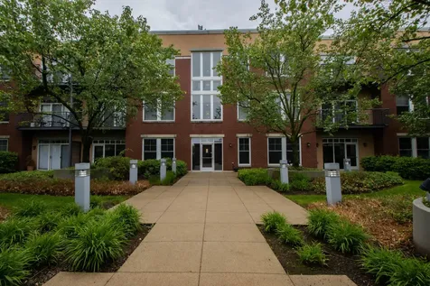 7243 Madison Street Forest Park IL 60130