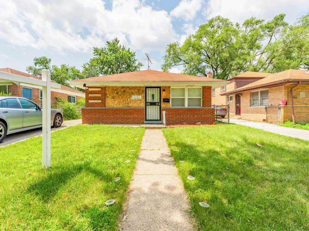 14732 Dorchester Avenue Dolton IL 60419