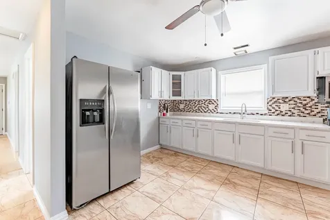 14732 Dorchester Avenue Dolton IL 60419