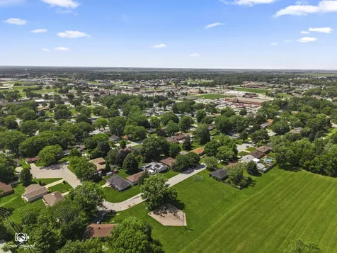 292 Ashley Drive Bourbonnais IL 60914
