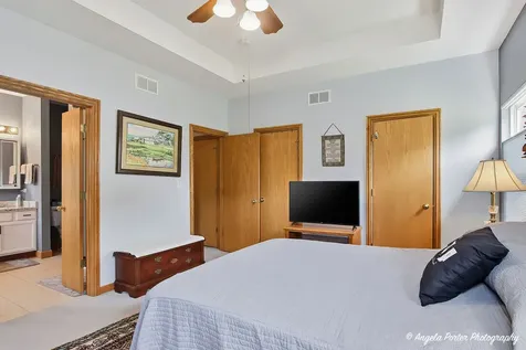 4641 4TH Street Winthrop Harbor IL 60096