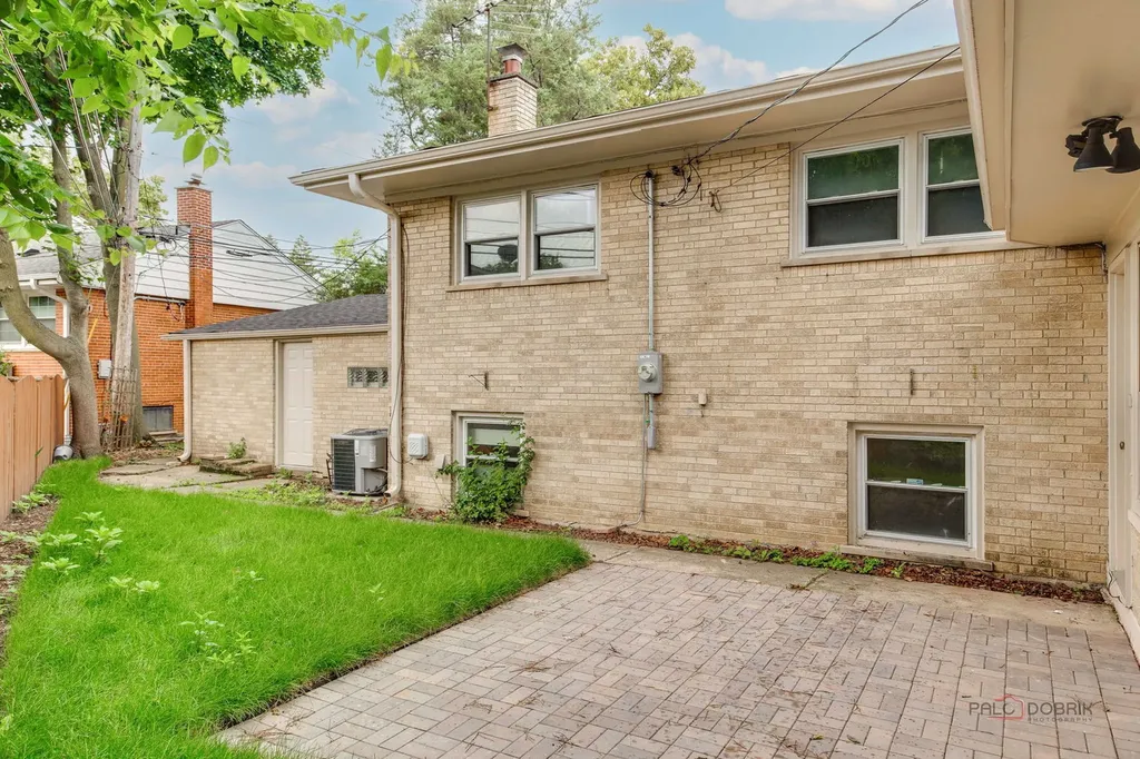 2913 West Sibley Street Park Ridge IL 60068