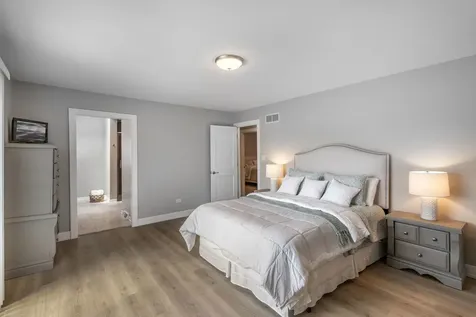 252 Miller Street Beecher IL 60401