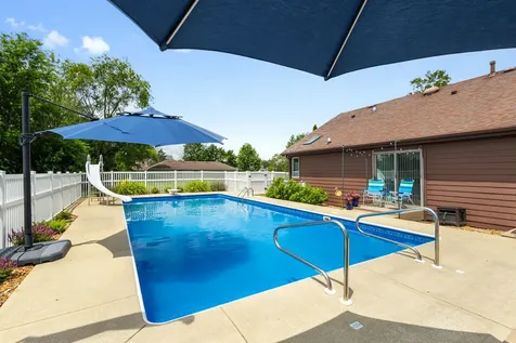 252 Miller Street Beecher IL 60401
