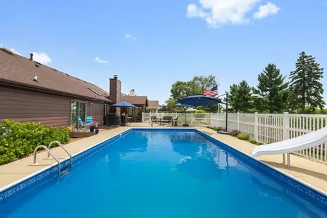 252 Miller Street Beecher IL 60401