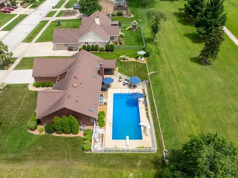252 Miller Street Beecher IL 60401