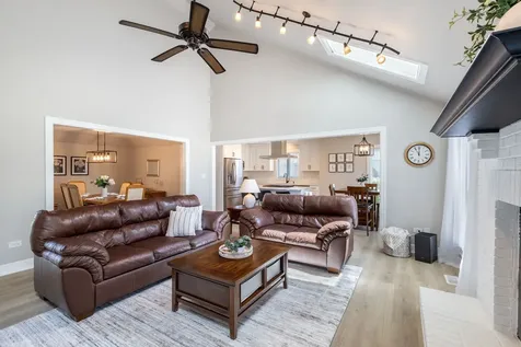 252 Miller Street Beecher IL 60401