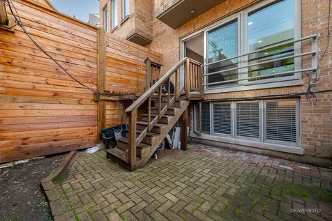 1622 North Orchard Street Chicago IL 60614