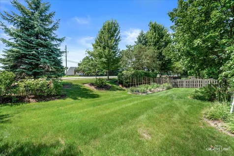 10651 Capitol Lane Huntley IL 60142