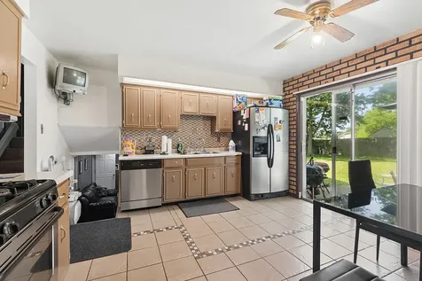 18832 Keeler Avenue Country Club Hills IL 60478