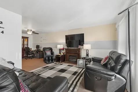 18832 Keeler Avenue Country Club Hills IL 60478