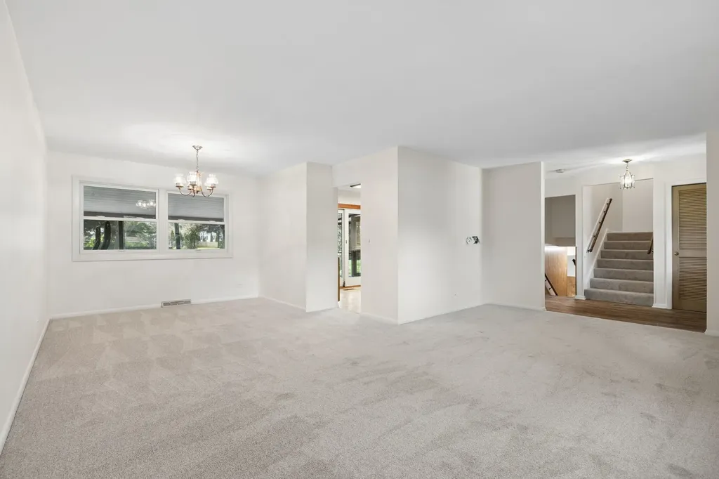 5845 Lenox Road Lisle IL 60532