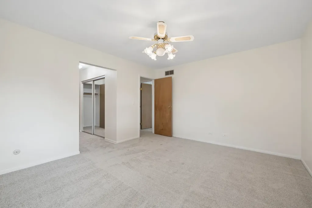 5845 Lenox Road Lisle IL 60532