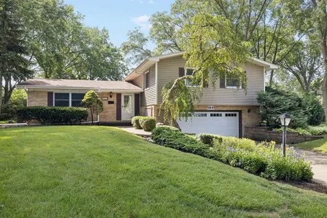 5845 Lenox Road Lisle IL 60532