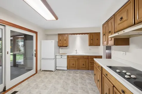 5845 Lenox Road Lisle IL 60532