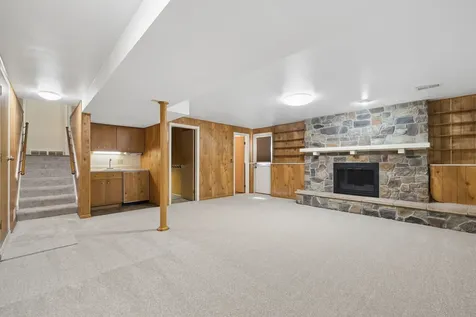5845 Lenox Road Lisle IL 60532