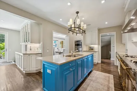 2311 Burr Oak Northfield IL 60093