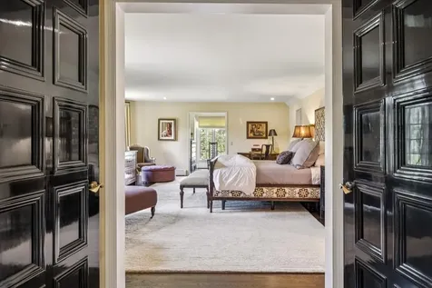2311 Burr Oak Northfield IL 60093
