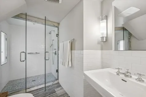 2311 Burr Oak Northfield IL 60093