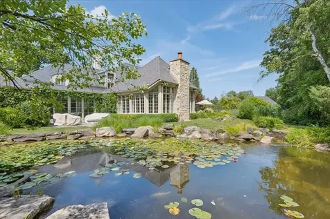 2311 Burr Oak Northfield IL 60093